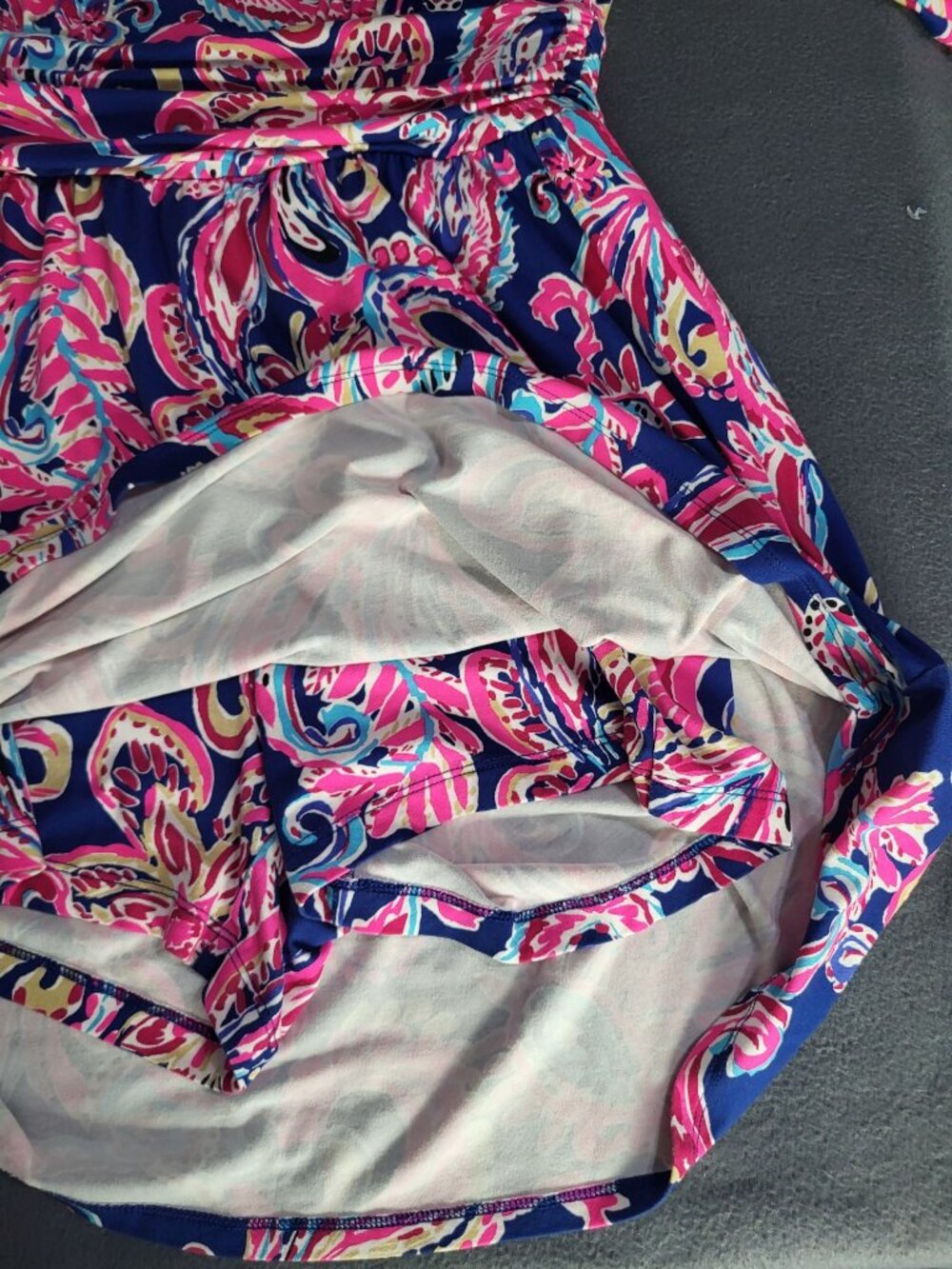 Lilly Pulitzer Women's SZ M Parigi Boat Neck Romper Multi Flitting About - Picture 4 of 10